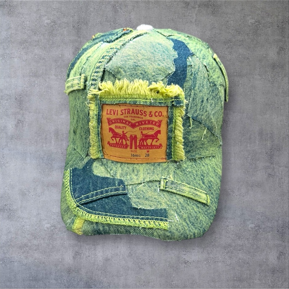 Unisex Levi's Green Denim patch work hat/cap.